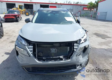 2023 Nissan Rogue Sv Fwd z USA, uszkodzony, nr VIN JN8BT3BA2PW011231